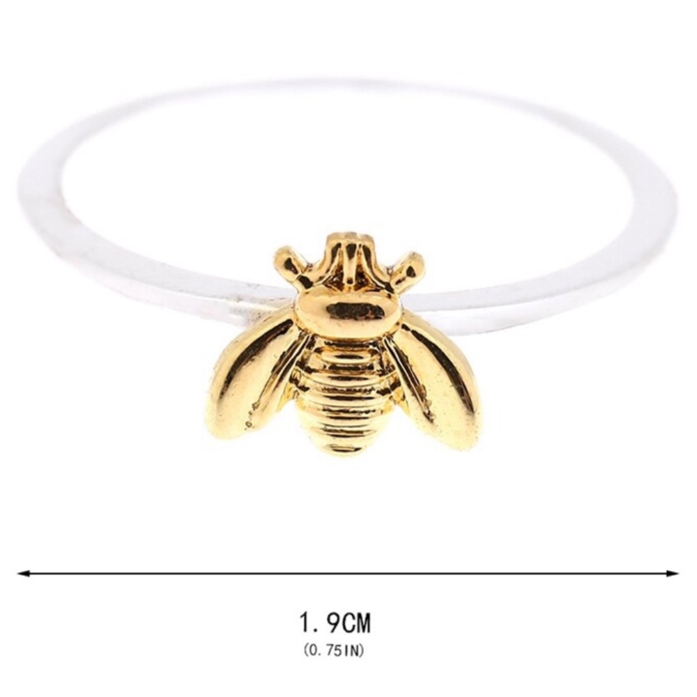 New Minimalist Gold Bee Ring With Hammered Band - Picture 4 of 5